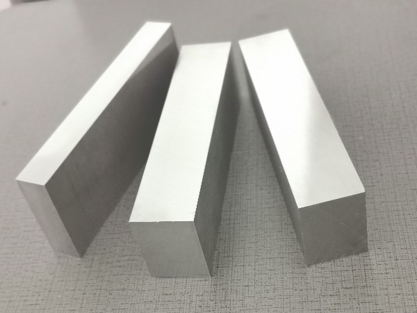 冷軋模具鋼屬于碳鋼嗎？